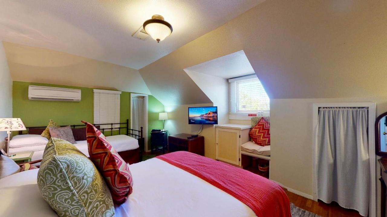 El Cuervo Abq Guest Rooms Албукерке Екстериор снимка