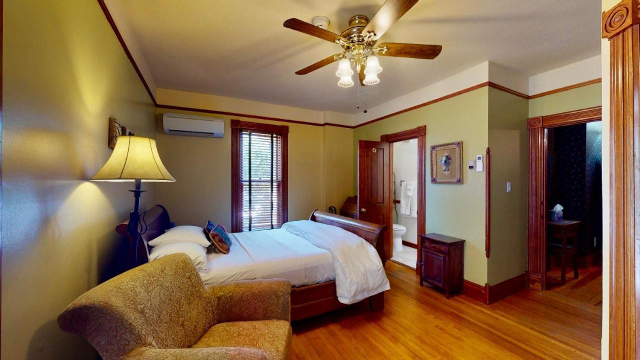 El Cuervo Abq Guest Rooms Албукерке Екстериор снимка