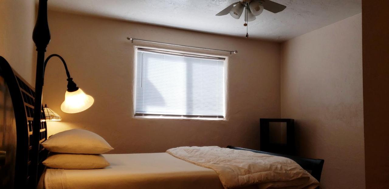 El Cuervo Abq Guest Rooms Албукерке Екстериор снимка